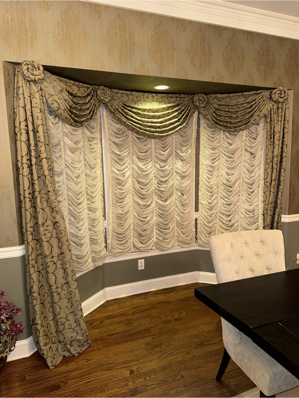 Custom Luxury Window Treatments – Curtains, Swags & 3 Cream Shades